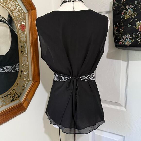 VTG Y2K Ice Black & White Silk Floral Embroidered Beaded Whimsy Fairy Top L - Picture 4 of 7